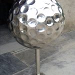 Golfball-edelstahl-skulptur-150x150.jpg